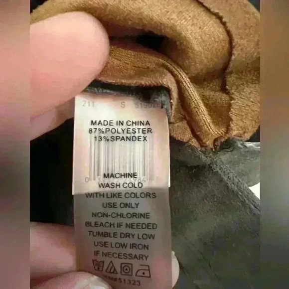 Vince Camuto Brown Black Multi Color Short Sleeve Blouse- Size Small- EUC - Picture 2 of 3